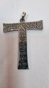 Colgante Cruz del Tau, plata de ley 925