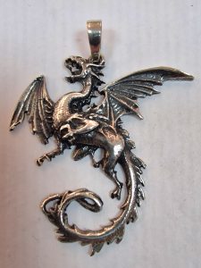 Colgante Dragon realizado en plata de ley de 925