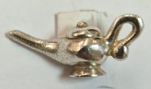 Colgante Lampara de Aladino realizado en plata 925