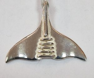 Colgante Nórdico - Simbología Vikinga, cola de Ballena, realizado en plata de ley 925.